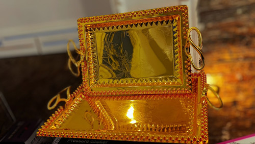 سینی طلایی مارک Lusail رنگ ثابت ۲ عددی مربعی